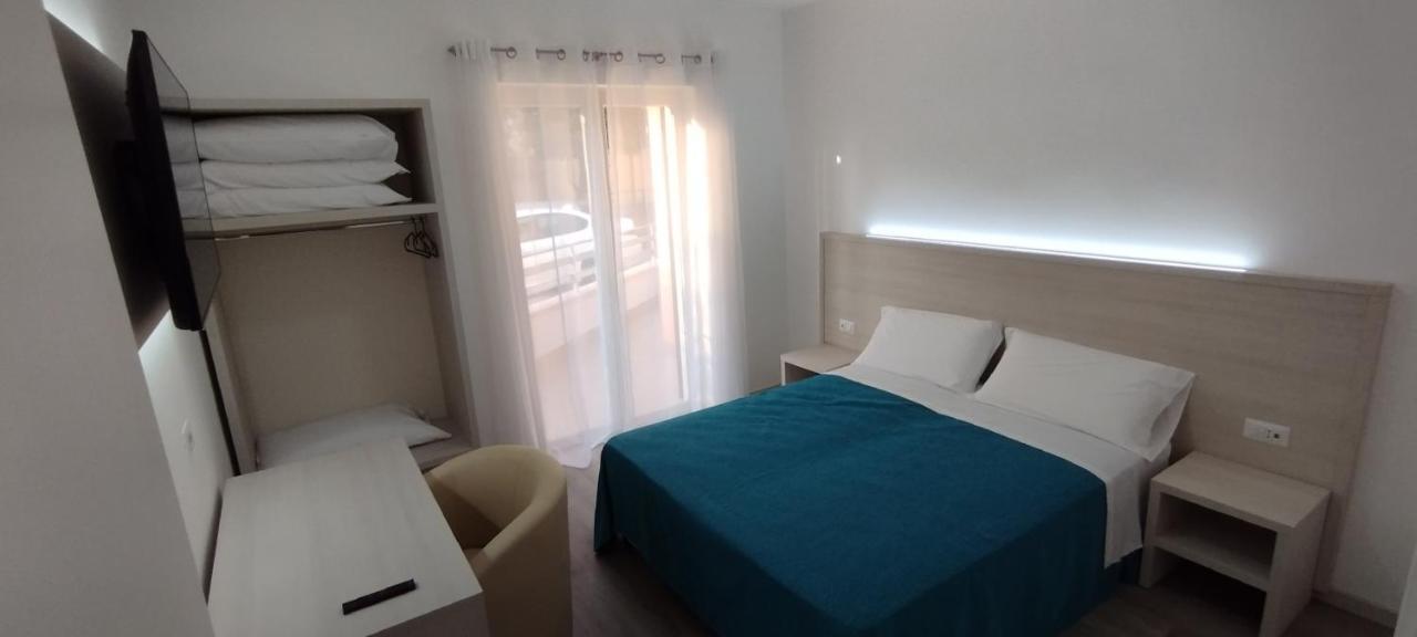 Appartamento Parco Urciuolo Чирела Екстериор снимка